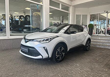 Toyota C-HR 1,8 Hybrid Team D