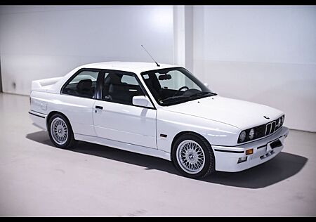 BMW M3 E30