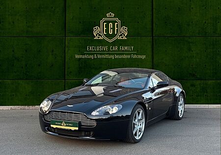 Aston Martin V8 Vantage 4.3l Handschalter Onyx Black