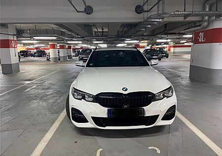 BMW 320d Touring M Sport Automatik M Sport
