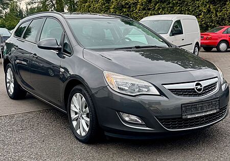 Opel Astra J Sports Tourer TÜV NEU! AHK NAVI EU5