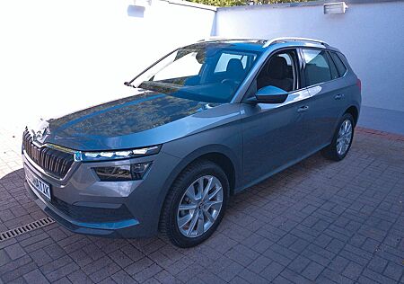 Skoda Kamiq 1,5 TSI DSG Style 17" RFK SmartL.