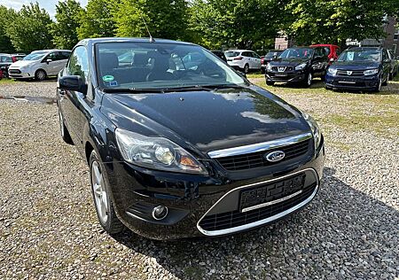 Ford Focus Titanium 2.0 Cabrio Automatik 48.000KM