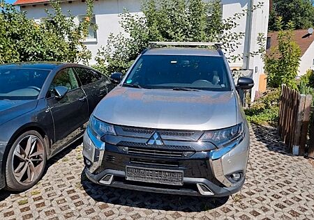 Mitsubishi Outlander 2.0 MIVEC Plus ClearTec 4WD CVT Plus