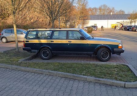 Volvo 240 245 Kombi wenig Kilometer rostfrei
