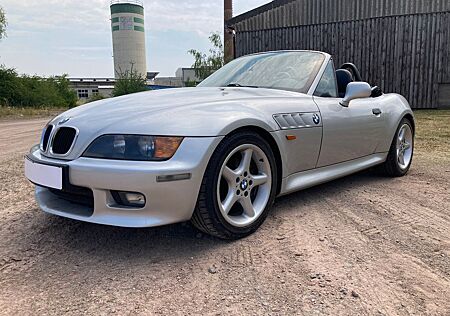 BMW Z3 Roadster 2.0 Klima Überrollbügel M portfahrw.