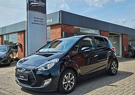 Hyundai ix20 1.4 Trend Klima-AHK-NAV-CAM-PDC-ALU-SR+WR