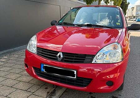 Renault Clio II Campus TÜV bis Januar 2026