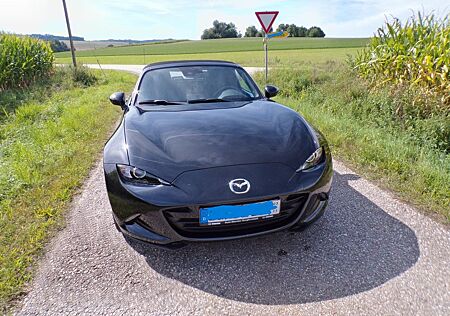 Mazda MX-5 2.0 SKYACTIV-G 184 Homura Homura