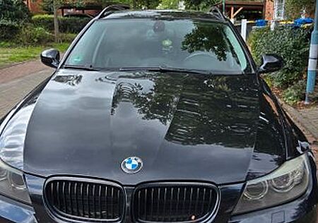 BMW 320 E90 - Baujahr 2009