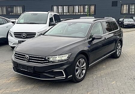 VW Passat Variant Volkswagen GTE 1.4 TSI /TRAVEL/AHK/CAM/XENON