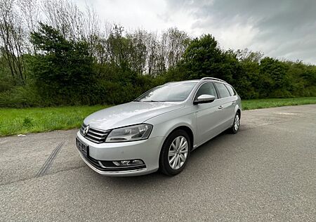 VW Passat Variant Volkswagen 1.6 TDI BlueMotion Variant Top