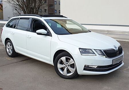 Skoda Octavia Style 1,6TDI *LED Schiebedach DSG ACC*