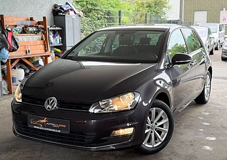 VW Golf Volkswagen VII Lim. Lounge BMT*NAVI*SHZ*PDC*GARANTIE*