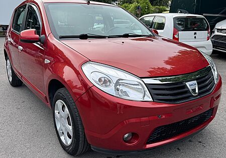 Dacia Sandero Laureate