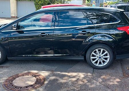 Ford Focus 2,0 TDCi 110kW Business Turnier Busine...