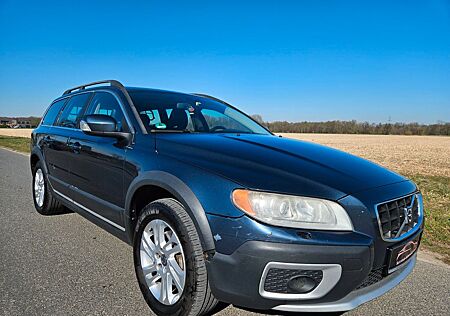 Volvo XC 70 XC70/ 2.4 Summum/ AWD/ Automatik / Leder / Navi