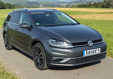 VW Golf Volkswagen 2.0 TDI SCR DSG Highline Variant Highline