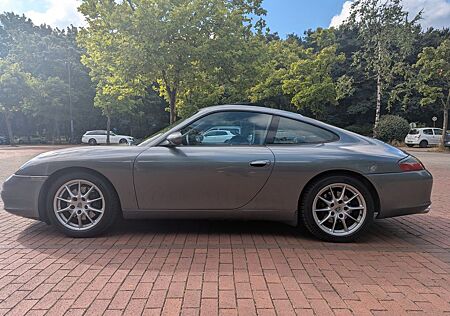 Porsche 996 Carrera Coupé Carrera