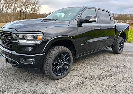 Dodge RAM 1500 Laramie Night Edition