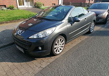 Peugeot 207 CC 120 VTI Platinum