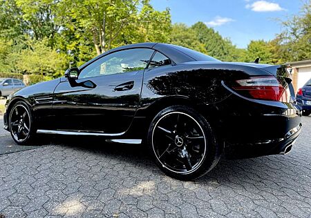 Mercedes-Benz SLK 250 AMG SportPaket Automatik Xenon,Pano,Navi