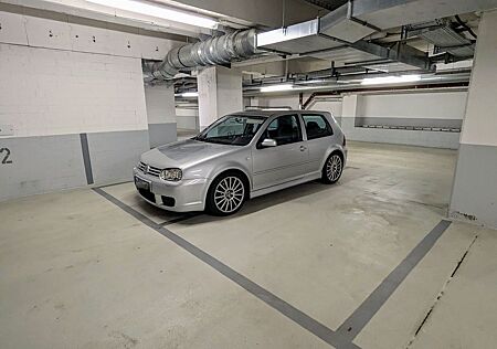 VW Golf Volkswagen 3.2 R32 / Original / Deutsch