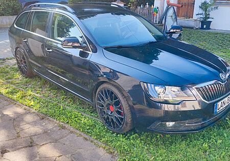 Skoda Superb 2.0 TDI 125kW G tec DSG Elegance Comb...