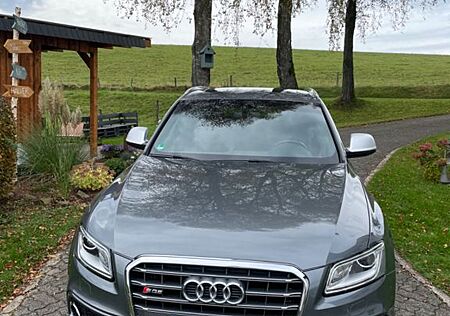 Audi SQ5 3.0 TDI tiptronic quattro -TOP!!