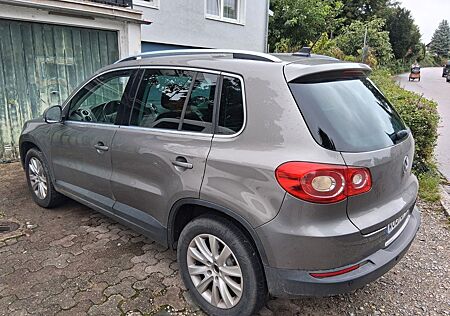 VW Tiguan Volkswagen 2.0 TDI 125kW 4MOTION Sport & Style S...