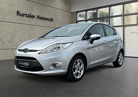 Ford Fiesta Titanium *KLIMAAUT.*PDC*SHZ*1.BESITZ*TÜV*