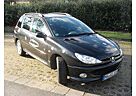 Peugeot 206 Kombi ,Zahnr. und Klima neu ! JBL-Anlage