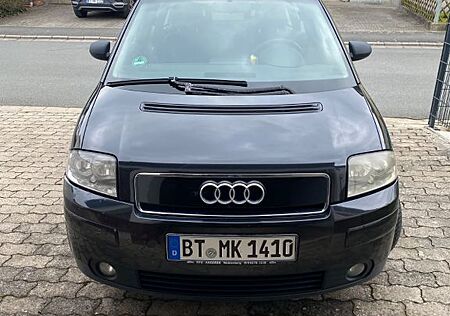 Audi A2 1.6 FSI -