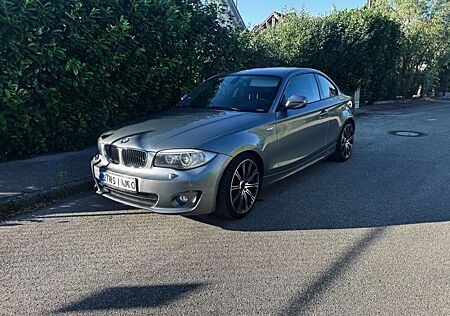 BMW 118d Coupé - Sportfahrwerk - Sportsitze