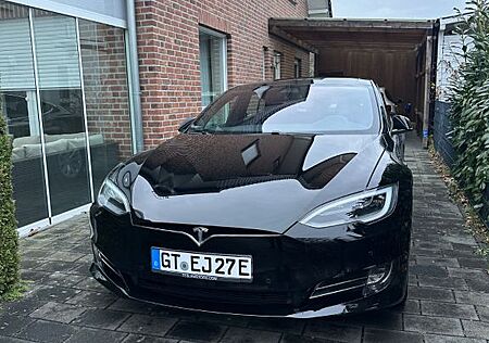 Tesla Model S 60 Free Supercharging SC01