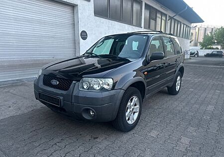 Ford Maverick V6 Limited Automatik Klima TÜV 07/2027