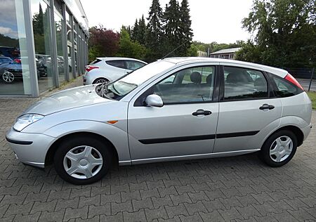 Ford Focus 1.6 Trend*2 HAND*KLIMA*NEU TÜV*5-TÜRIG*