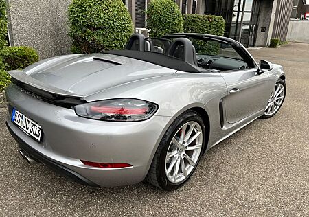 Porsche Boxster 718 S, Sportabgas, Approvd. Garant. 2027