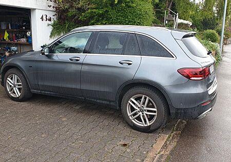 Mercedes-Benz GLC 300 de 4MATIC Automatik . Super Zustand