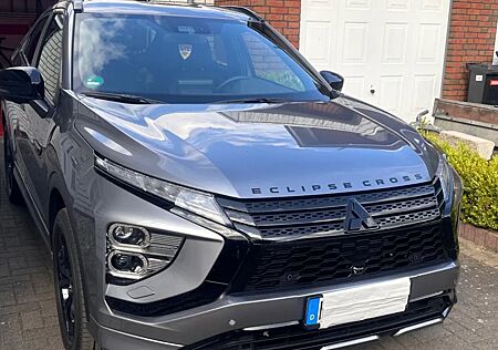 Mitsubishi Eclipse Cross 2.4 PLUG-IN HYBRID 4WD Select ...