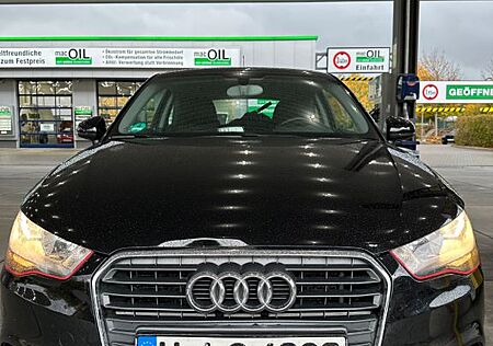 Audi A1 gebraucht kaufen Audi A1 1.6 TDI 66kW Ambition Ambition