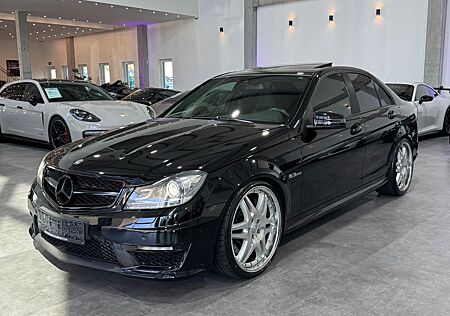 Mercedes-Benz C 63 AMG Lim.*Schiebedach*H&K*ILS*Brabus 20" ALU