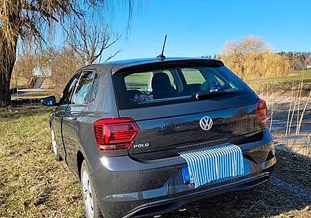 VW Polo Volkswagen 1.0 TSI 70kW Highline Highline