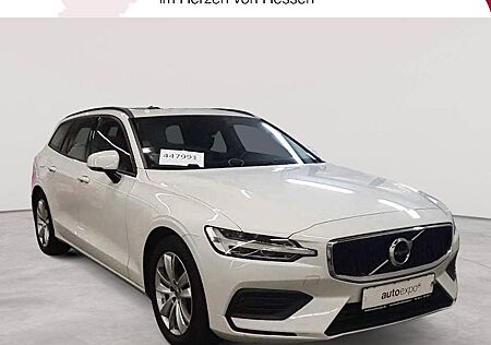 Volvo V60 D3 Momentum PANO NAV LED