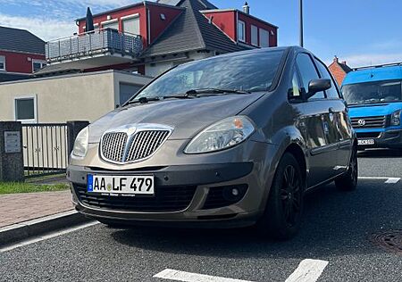 Lancia Musa 1.4 16v Oro Oro