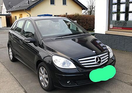 Mercedes-Benz B 200 - Top - Ausstattung
