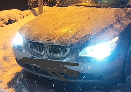 BMW 525xi -