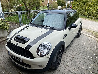 MINI John Cooper Works Coupé