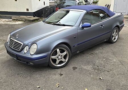 Mercedes-Benz CLK 230 KOMPRESSOR Sport Matt Foliert