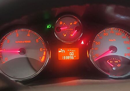 Peugeot 207 CC Filou 120 Filou